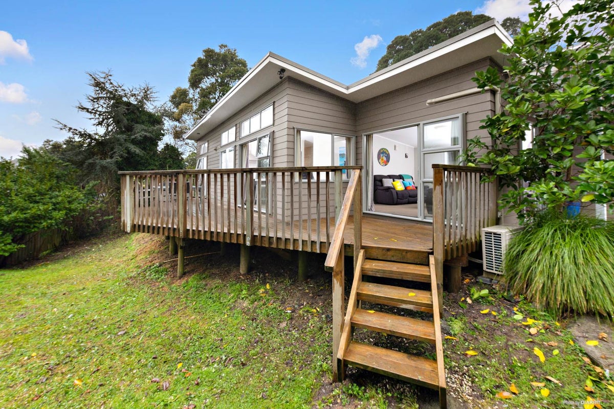 187C Don Buck Road, Massey, Auckland - Carousel 1