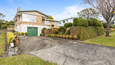 71 Clawton Street, Westown, New Plymouth - Carousel 1