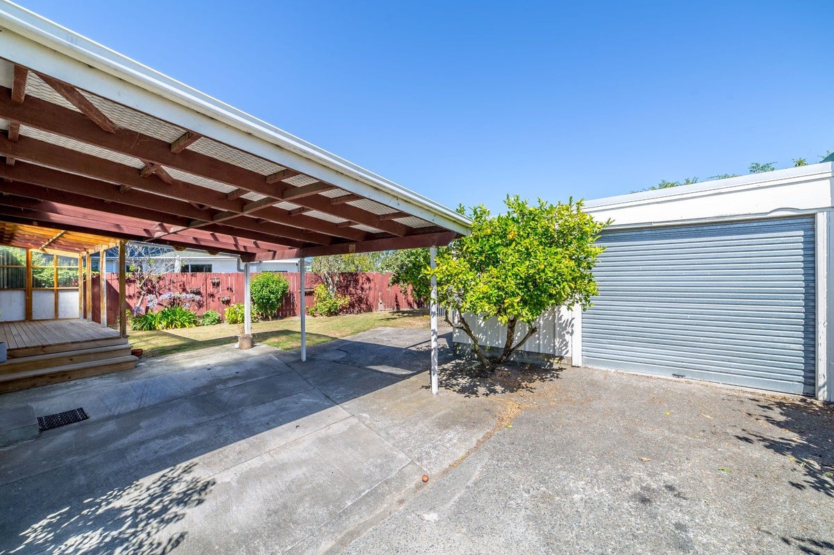 27 Wavell Crescent, Lansdowne, Masterton - Carousel 2