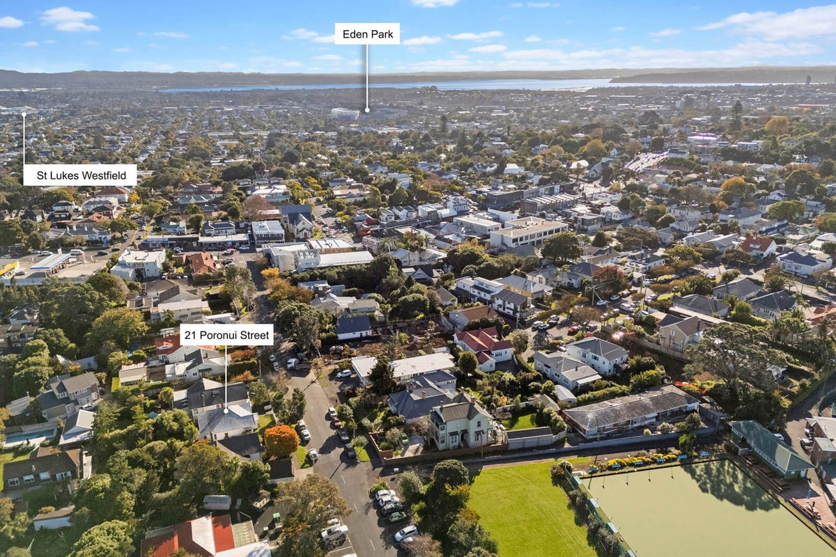 21 Poronui Street, Mount Eden, Auckland - Carousel 21