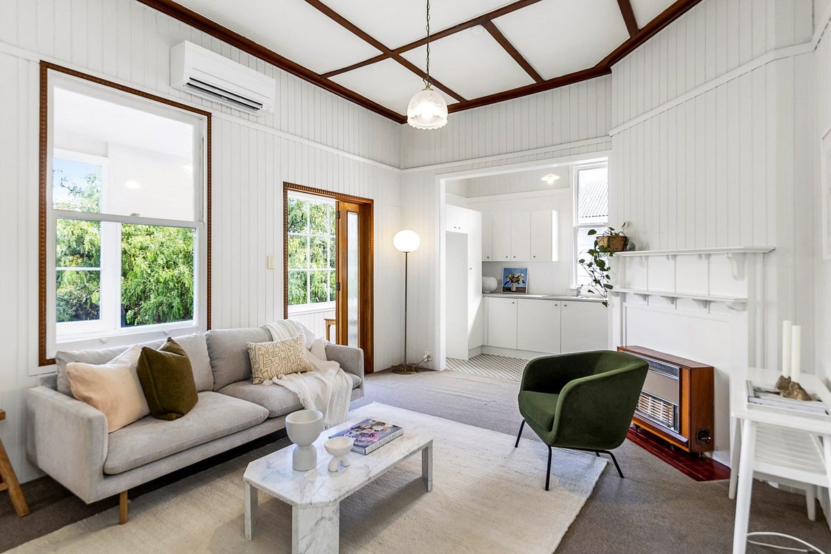 21 Poronui Street, Mount Eden, Auckland - Carousel 2