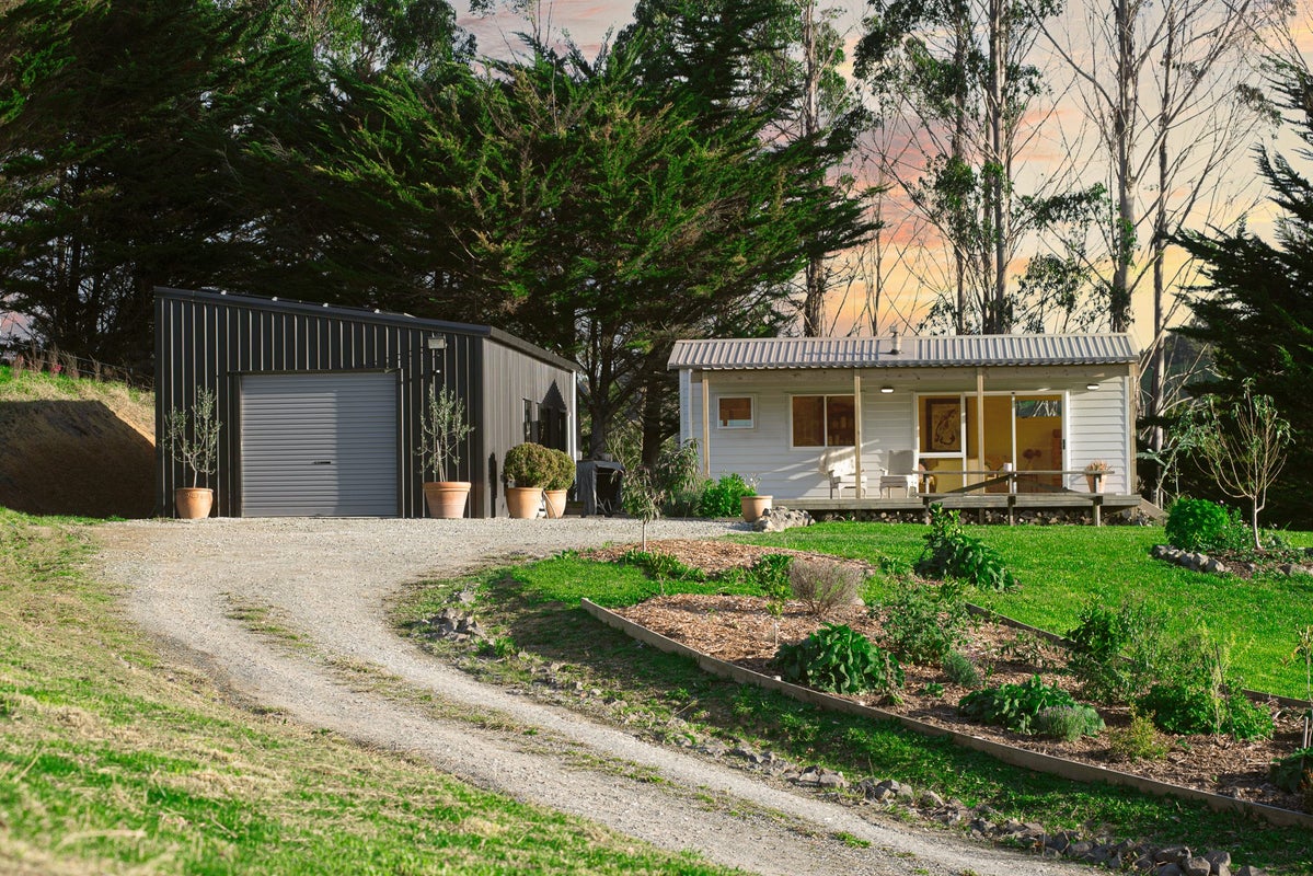 73 Bayer Road, Silverdale - Carousel 1