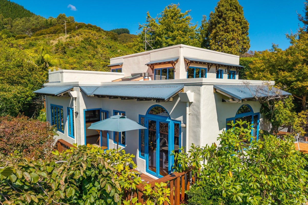 30 Strathaven Place, Atawhai, Nelson - Carousel 1