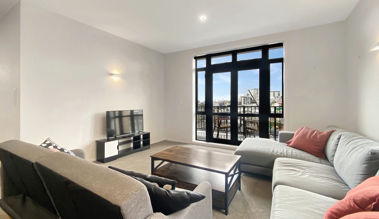 4B/23 Upper Queen Street, Newton, Auckland - Carousel 2