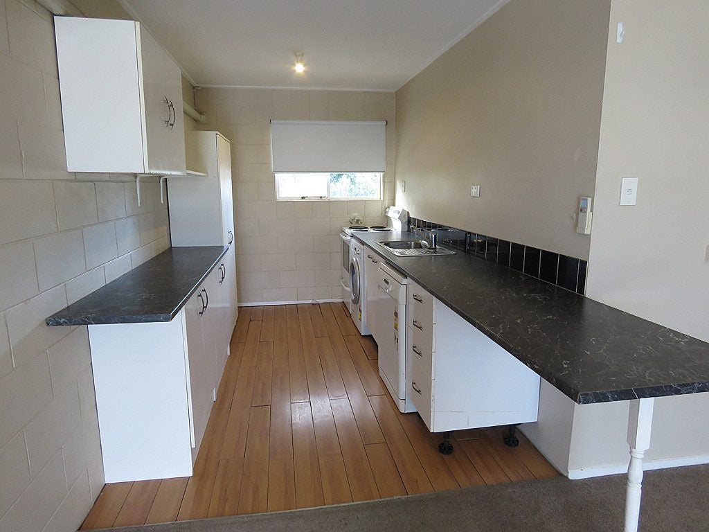8/246 Stanmore Road, Richmond, Christchurch - Carousel 1