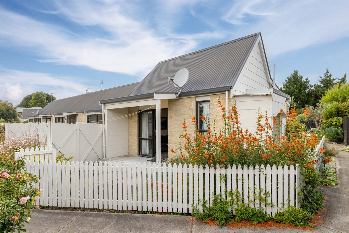 24/55 Grantley Street, NEW BRIGHTON, CHRISTCHURCH - Carousel 1