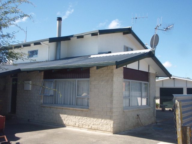 615 Avenue Road West, Saint Leonards, Hastings - Carousel 1
