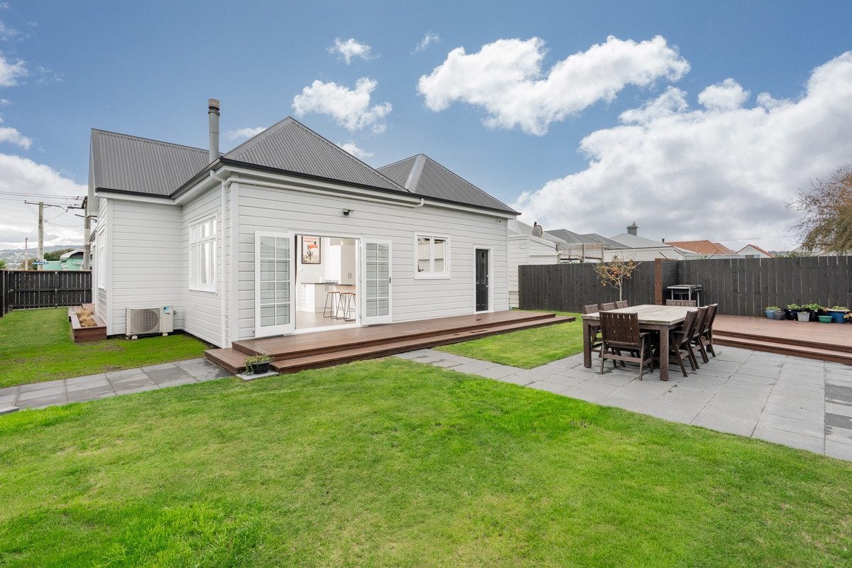 21 Larkworthy Street, Saint Kilda, Dunedin - Carousel 2