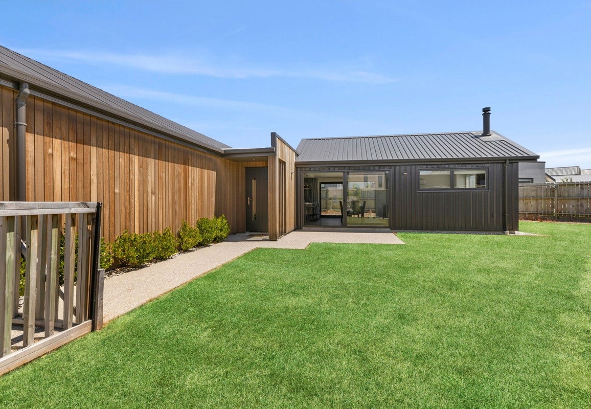 5 Merivale Avenue, Wanaka - Carousel 14