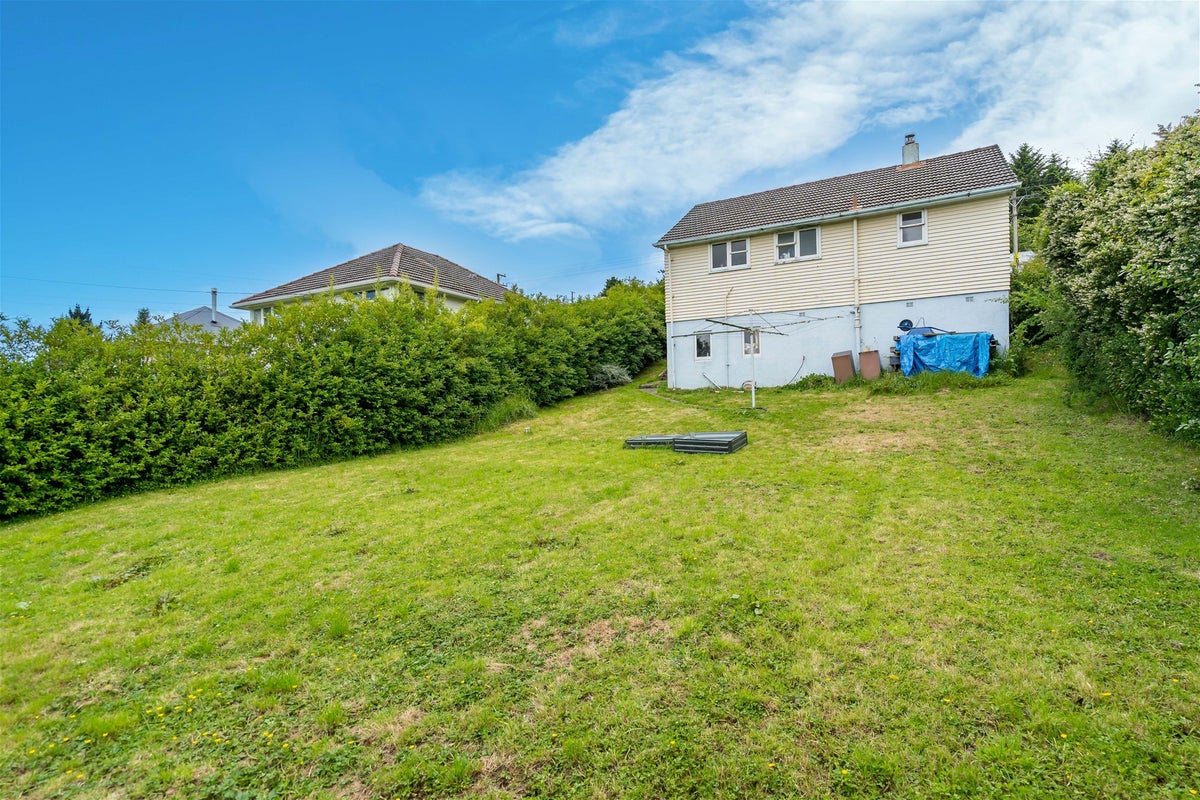17 Cockerell Street, Brockville, Dunedin - Carousel 2