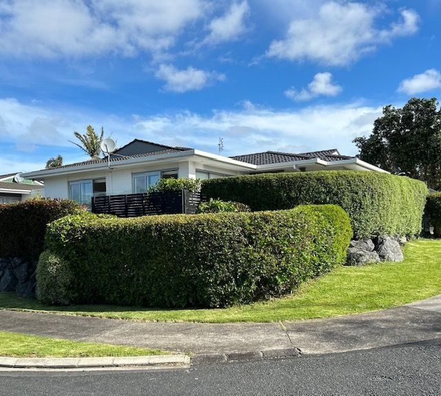 1/9 Belmere Rise, Farm Cove, Auckland - Carousel 2