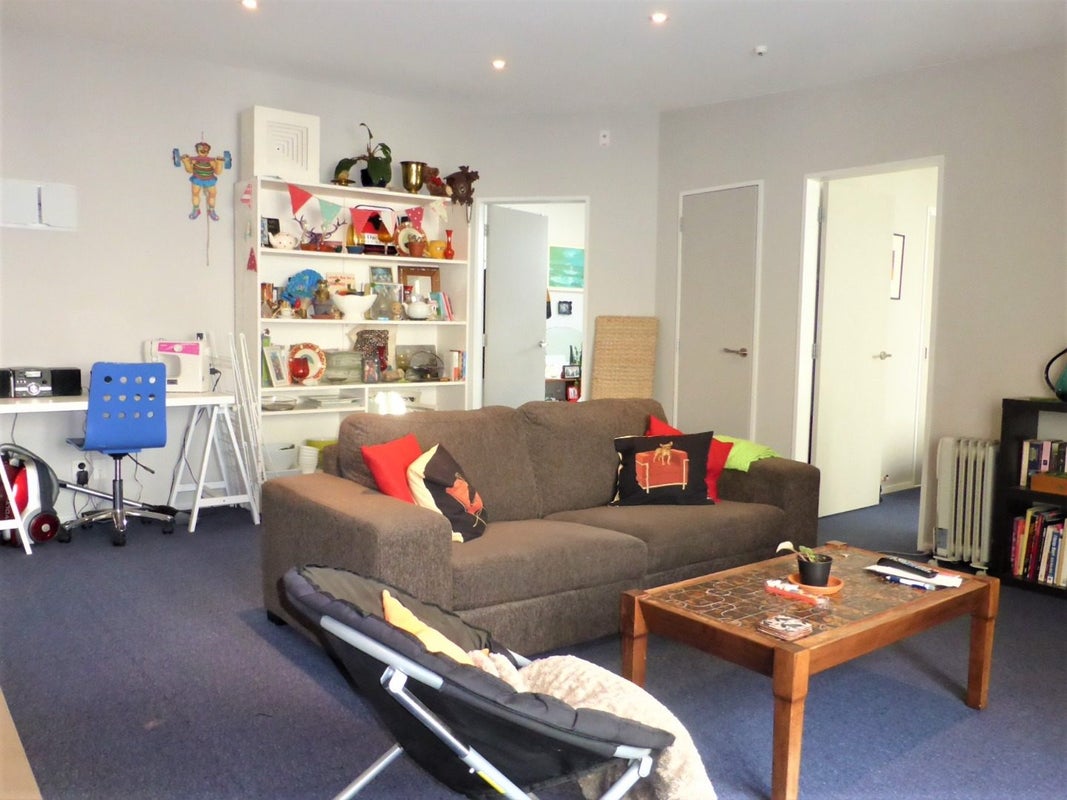 4/35 Home Street, Mount Victoria, Wellington - Carousel 2