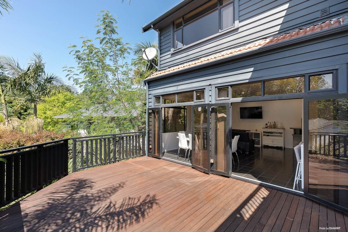 28 Waterview Downs, Waterview, Auckland - Carousel 1
