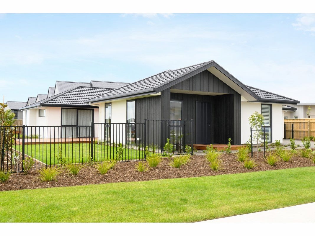 88 Berryfield Drive, Appleby, Richmond - Carousel 1