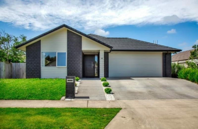 10 Ryder Drive, Waiwhakaiho, New Plymouth - Carousel 1