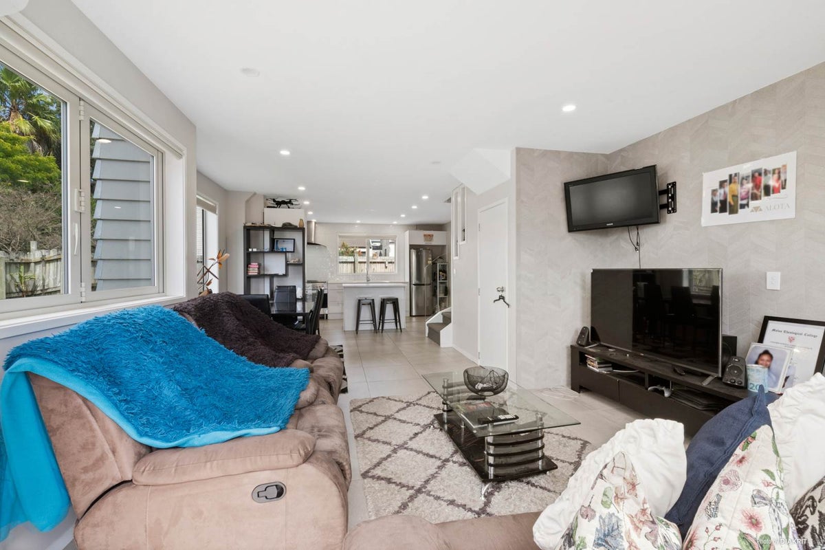 5 Paloma Court, Hillpark, Auckland - Carousel 2