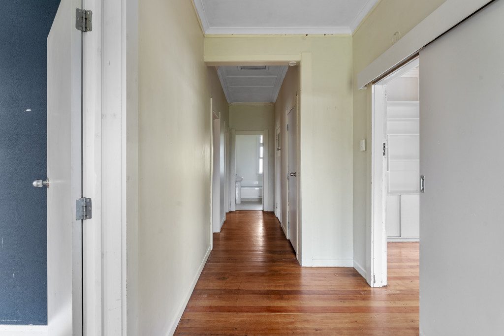 8 Delhi Avenue, Aramoho, Whanganui - Carousel 2