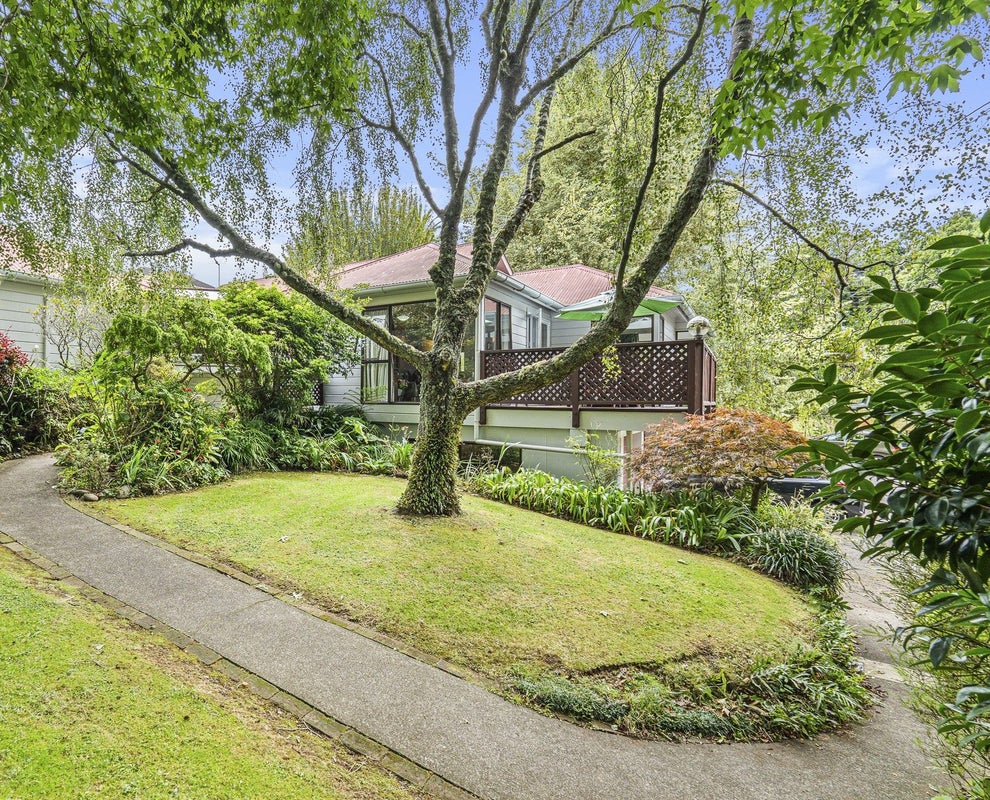 6A Spencer Place, Merrilands, New Plymouth - Carousel 2