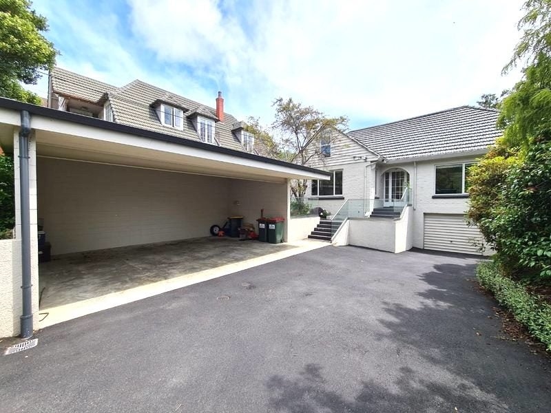41 Tolcarne Avenue, Maori Hill, Dunedin - Carousel 1