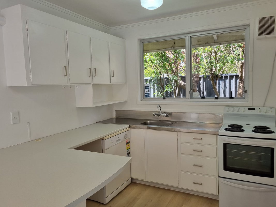 4/3 Grove Road, Sandringham, Auckland - Carousel 2