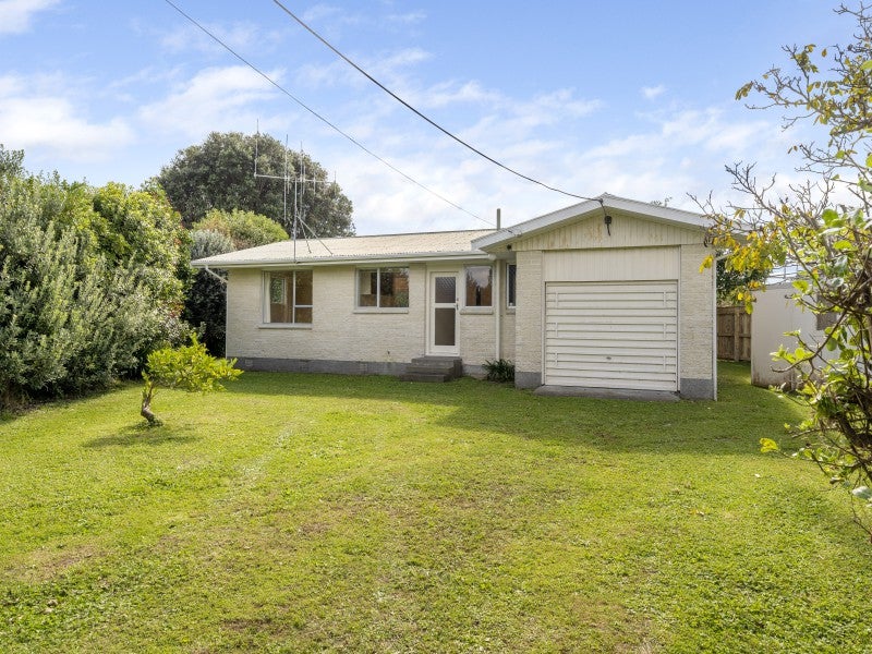 15 Old Coach Road South, Ōtaki Beach, Ōtaki - Carousel 18