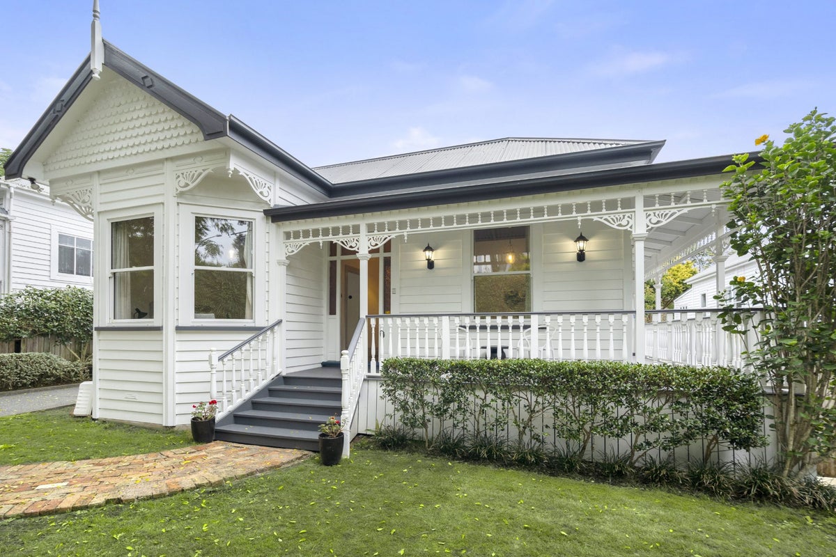 21 Reimers Avenue, Mount Eden, Auckland - Carousel 2