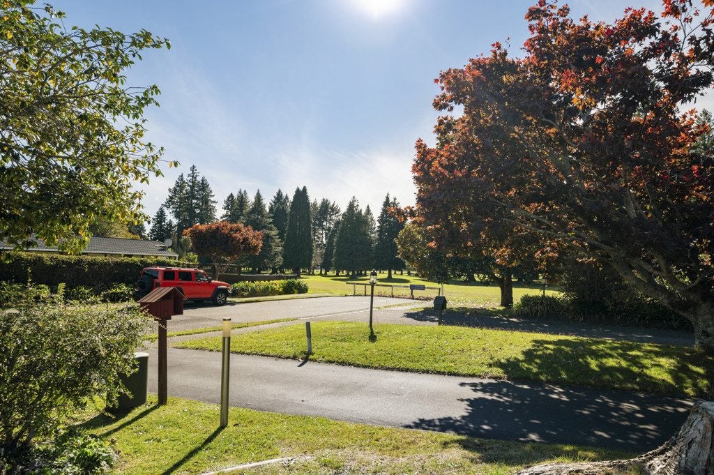 5 Douglas Street, Springfield, Rotorua - Carousel 1