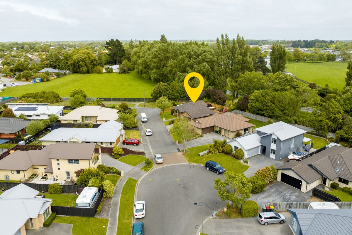18 Maurice Stanton Place, Shirley, Christchurch - Carousel 16
