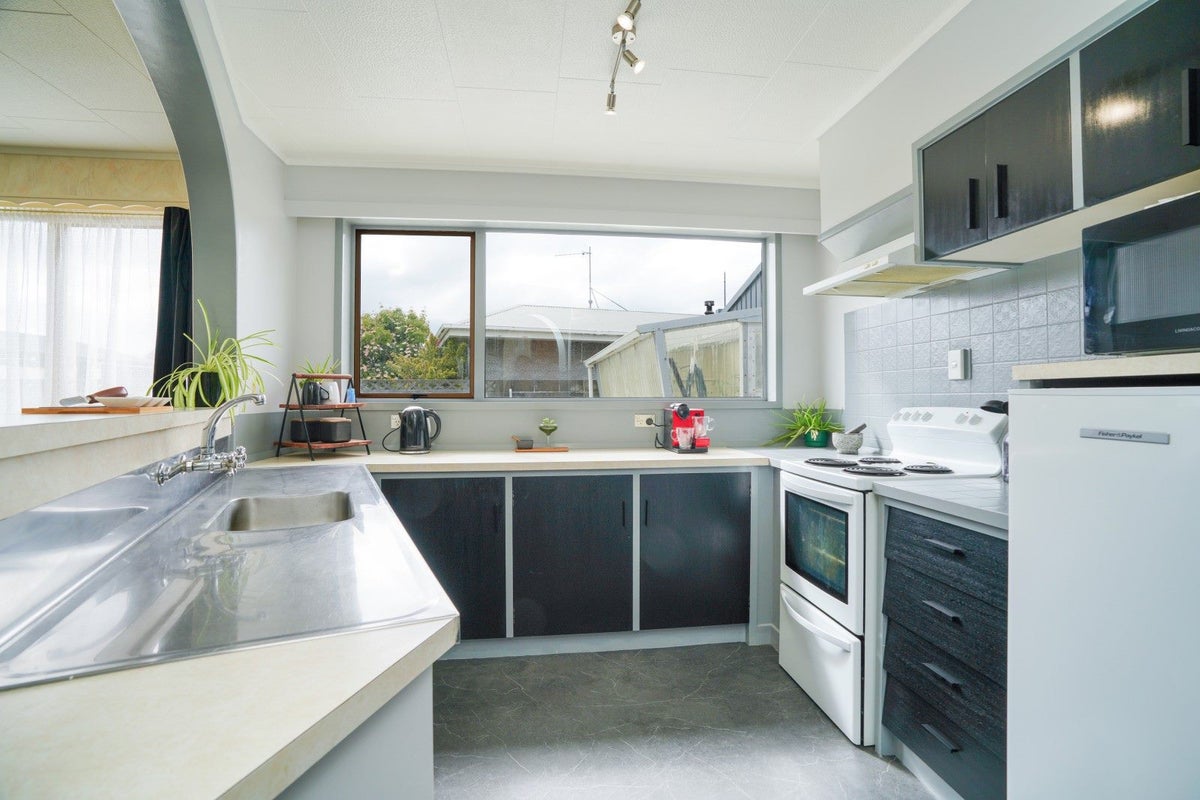 21 Irvine Street, Wallacetown, Wallacetown - Carousel 2