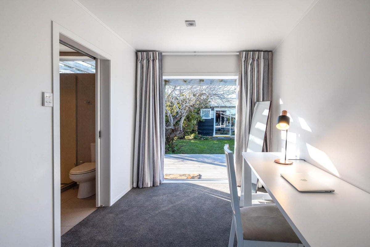 29 Moa Avenue, Oneroa, Waiheke Island - Carousel 2