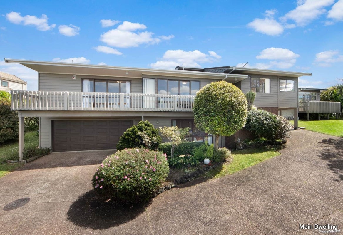 153 Wiseley Road, West Harbour, Auckland - Carousel 1