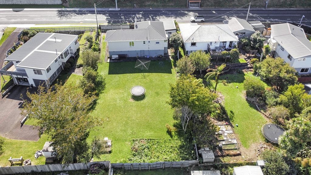 58 Waimea Street, Westown, New Plymouth - Carousel 13