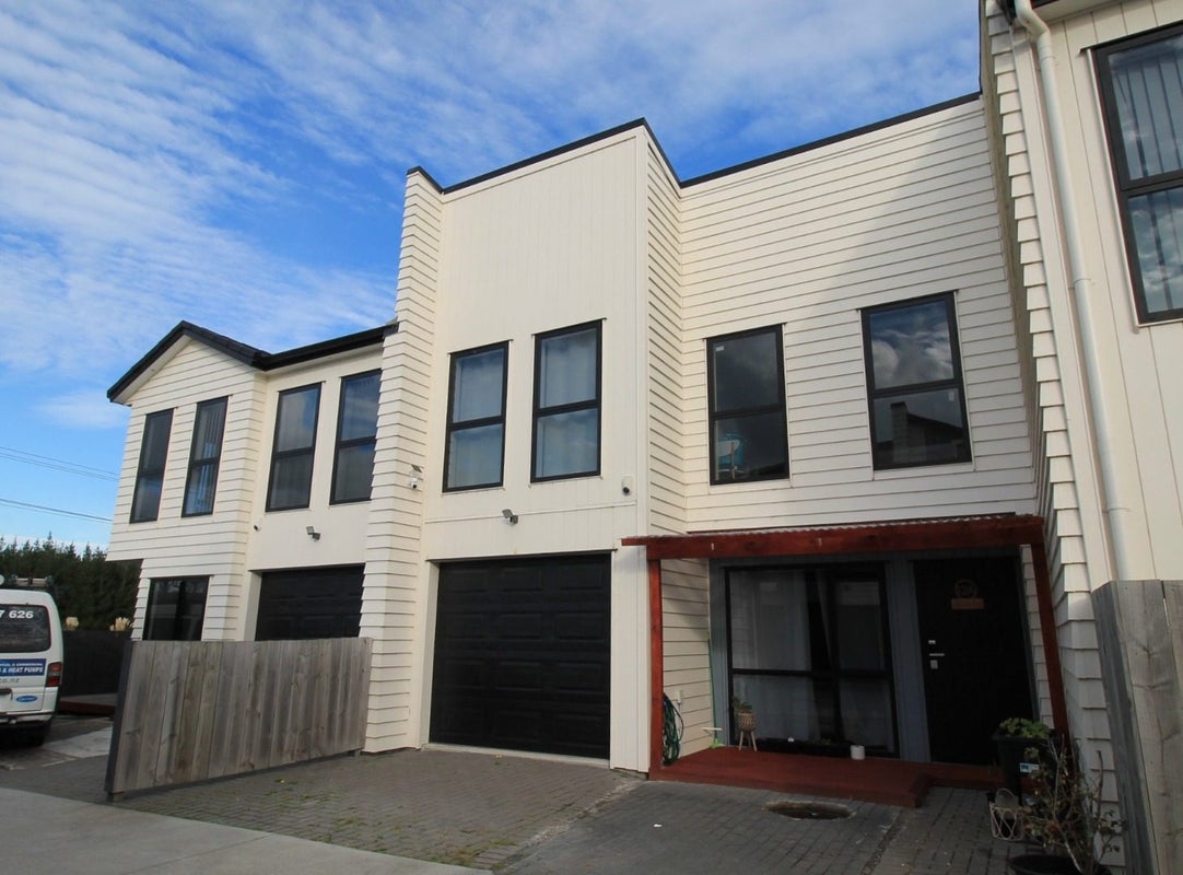 12A Bliss Court, Takanini, Auckland - Carousel 2