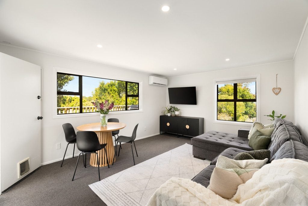 3/12 Alexander Street, Cockle Bay, Auckland - Carousel 2