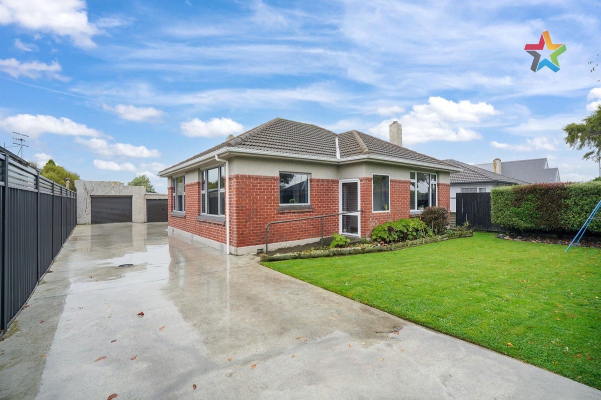 19 Lorn Street, Glengarry, Invercargill - Carousel 1