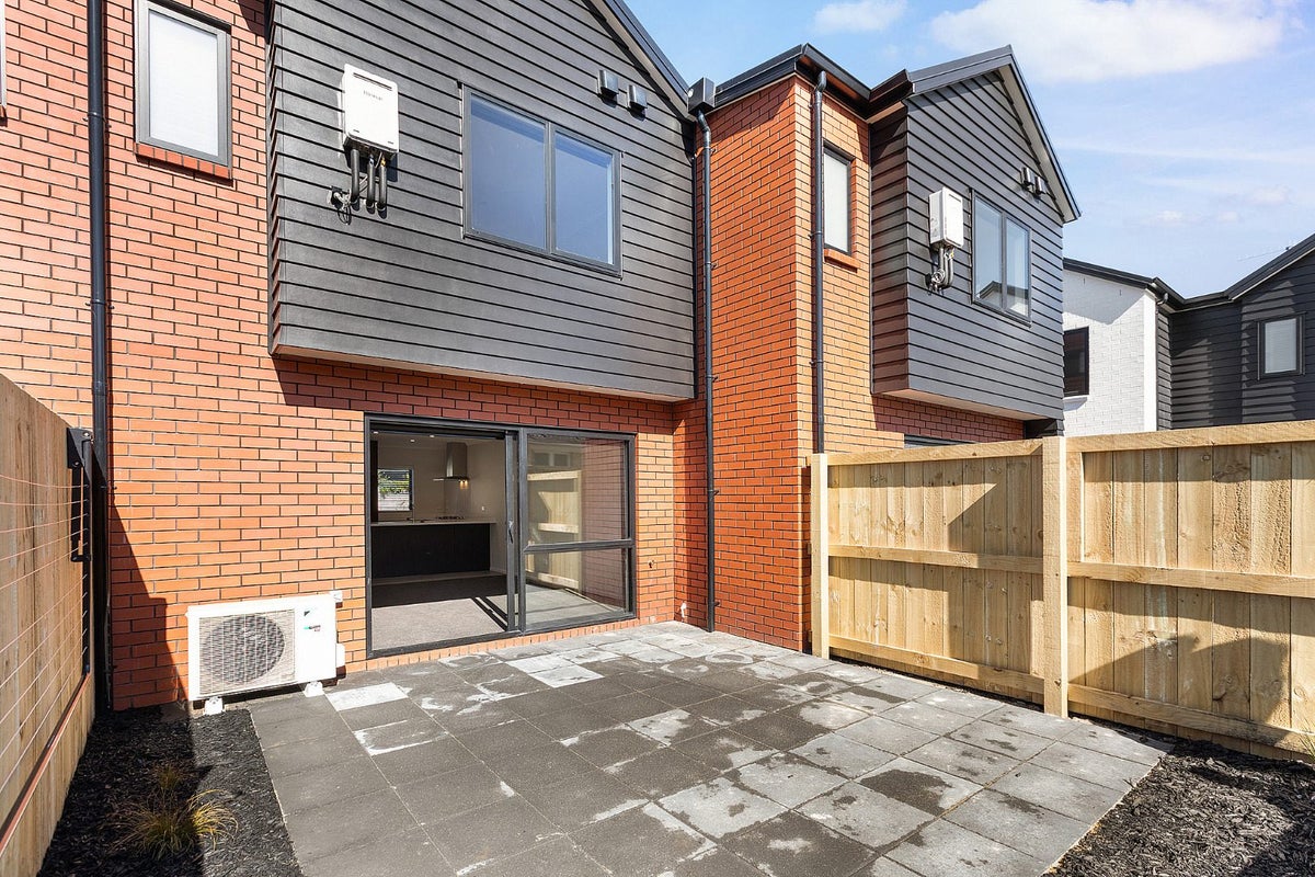 6 Fend Street, Chartwell, Hamilton - Carousel 19