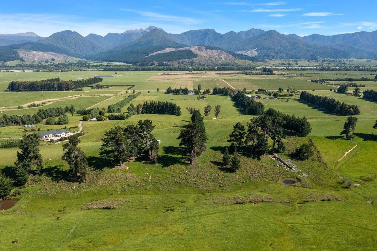 2331 State Highway 63, Wairau Valley, Blenheim - Carousel 1