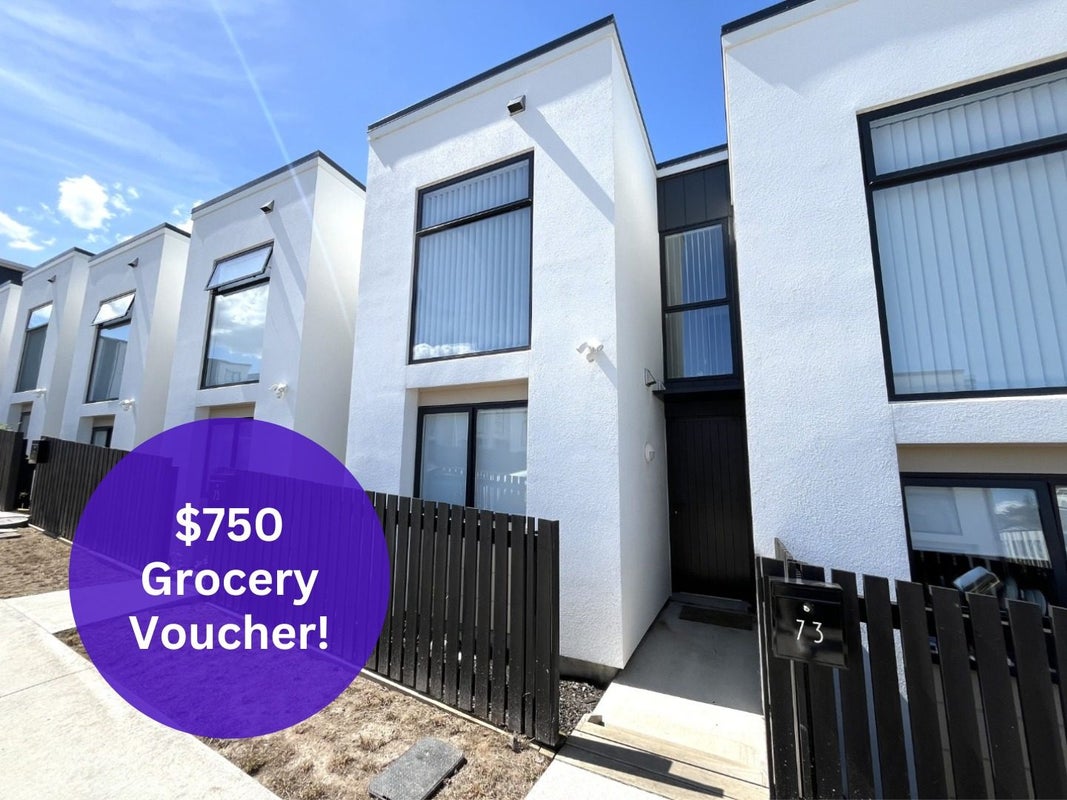 73 Huri Street, Mangere Bridge, Auckland - Carousel 1