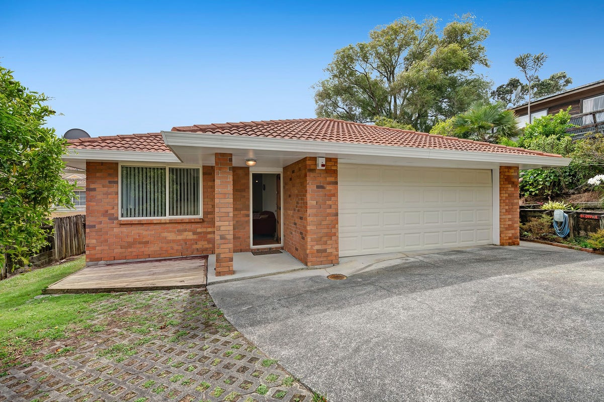 5 Ian Marwick Place, Birkenhead, Auckland - Carousel 2