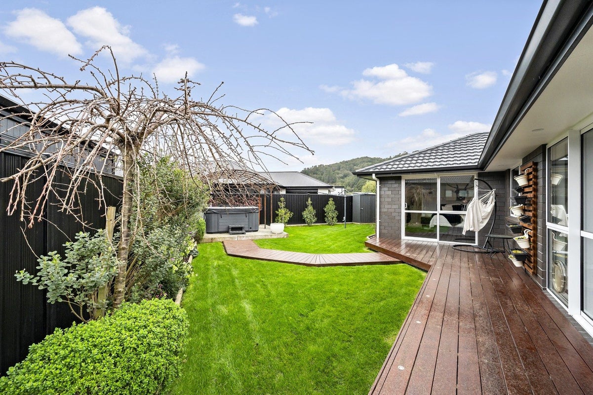 38 Buddle Road, Wallaceville, Upper Hutt - Carousel 2
