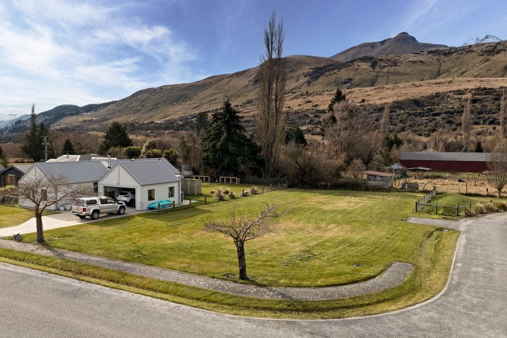 7 Woodley Place, Glenorchy, Glenorchy - Carousel 2