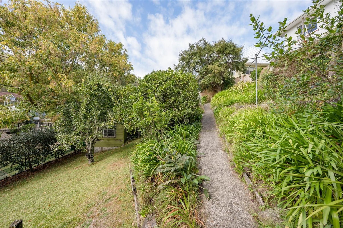 38 Paremata Street, Atawhai, Nelson - Carousel 10