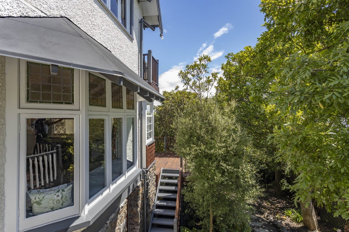 21B Dyers Pass Road, Cashmere, Christchurch - Carousel 50