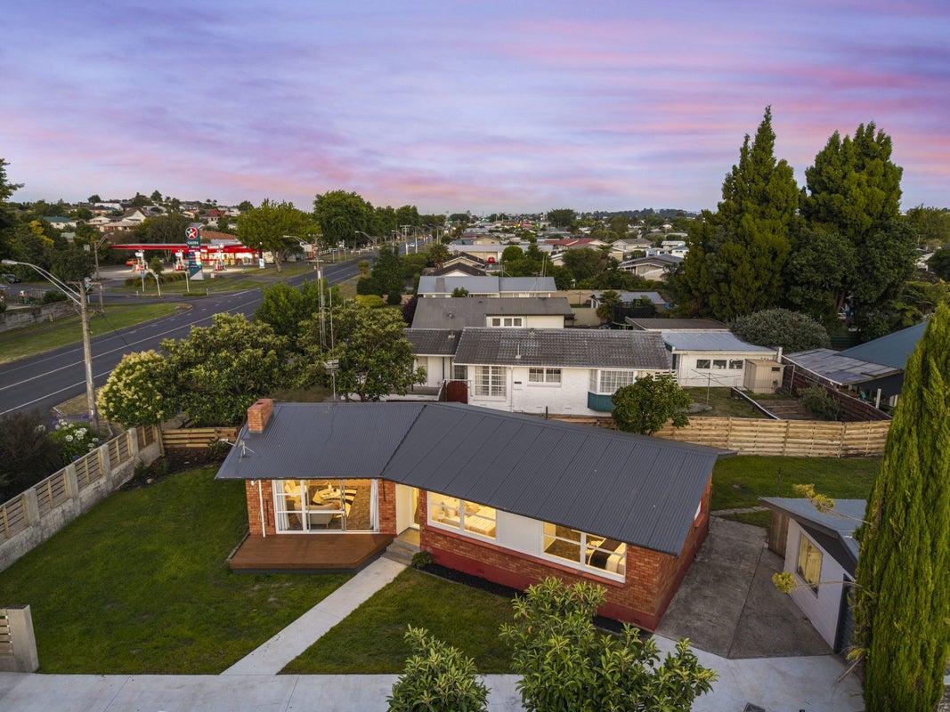 143 Whatawhata Road, Dinsdale, Hamilton - Carousel 26