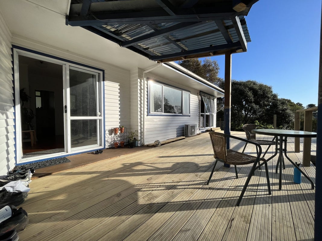 18 Mount View Road, Bastia Hill, Whanganui - Carousel 1