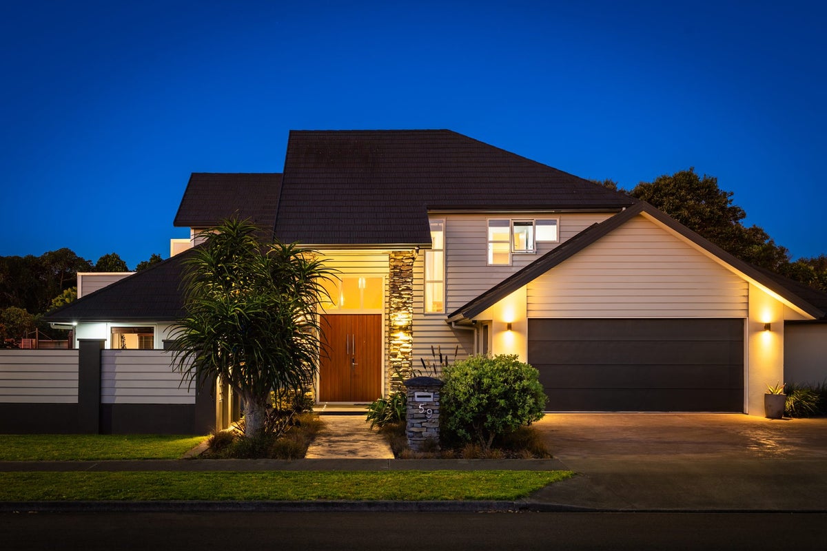 59 Kotuku Drive, Paraparaumu Beach, Paraparaumu - Carousel 1