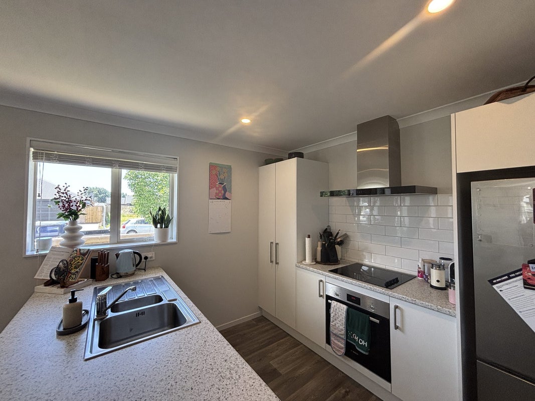 1 Packers Lane, Belfast, Christchurch - Carousel 2