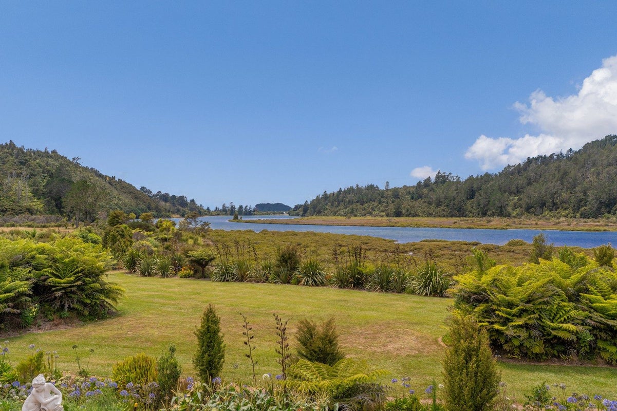 2666D Waihi Whangamata Road, Whangamata - Carousel 2