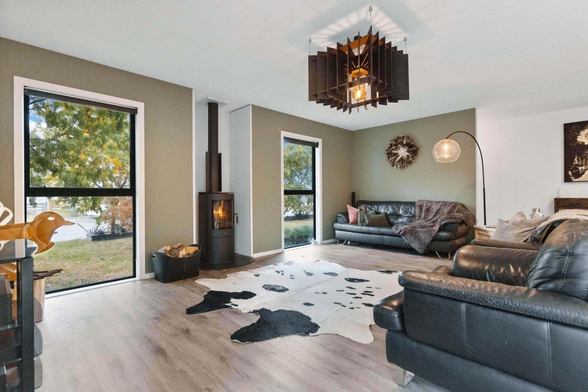 77 Stratford DR, Luggate-Cromwell, Cromwell - Carousel 2