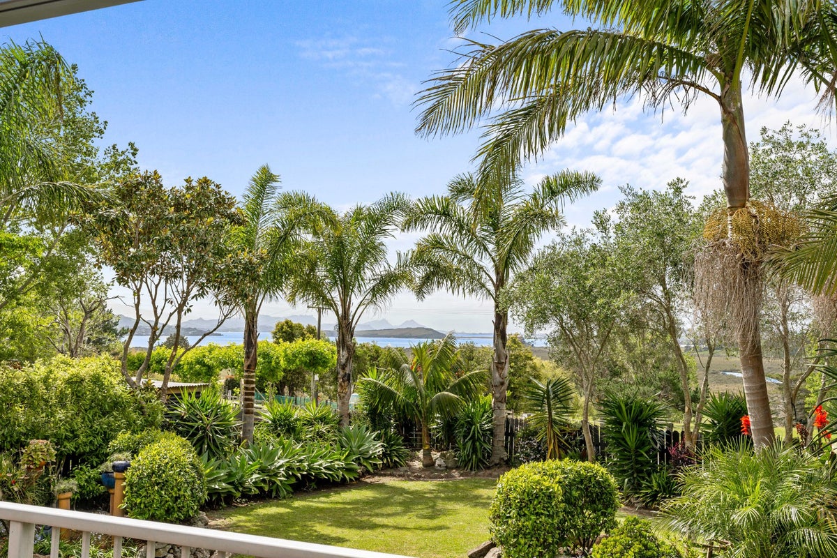 429 State Highway 1, Whangarei - Carousel 1